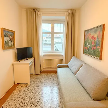 Cozy Center *