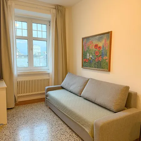 Apartment Cozy Center